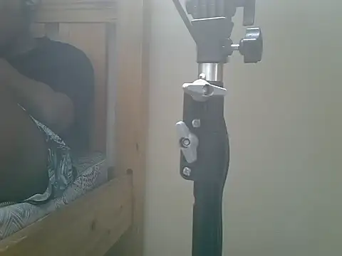 sexyphel live cam on StripChat