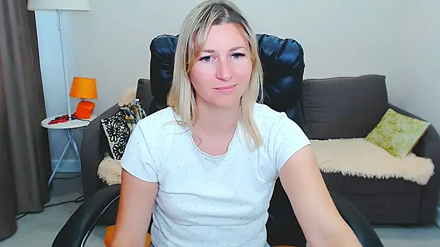Incredible_Ariela live cam on StripChat