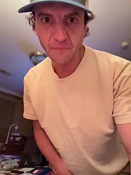 RattledGarbage live cam on StripChat