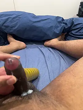 brian_hf (M young) - #asian #bbc #bisexuals #cam2cam #cheapest-privates #cock-rating #colorful #cum-play #cumshot #hd #masturbation #medium #mobile #small-audience #young