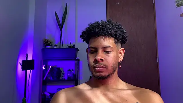 colt_addam live cam on StripChat