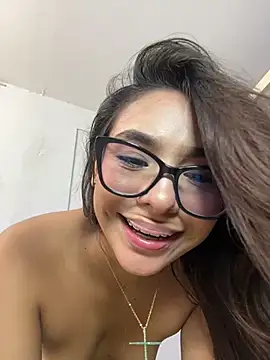 amira_cute2