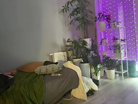 GoldiANDTuffy live cam on StripChat