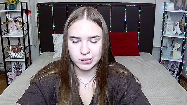 laurahlot (F young) - Make me wet