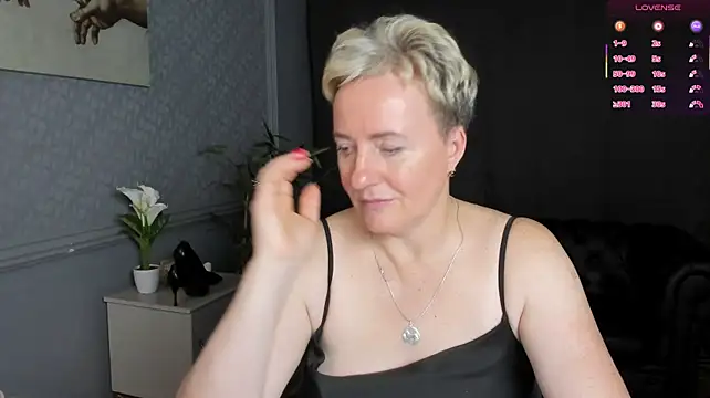 Nika_Smit