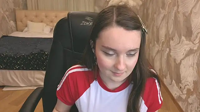 CloudGrace live cam on StripChat
