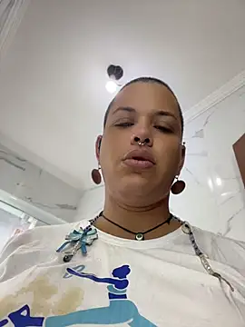 alicetgirlbr live cam on StripChat