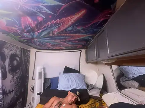 OmarSalasxh33 live cam on StripChat