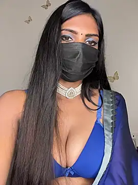 lovely_babiee (F young) - Ice rub on boobs with nude