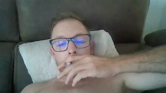 Fredandadrianaforever live cam on StripChat