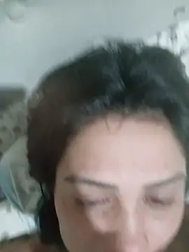 Milabri live cam on StripChat