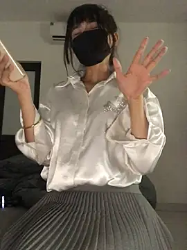 Writhing_First live cam on StripChat