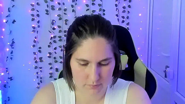 LunaVenom live cam on StripChat