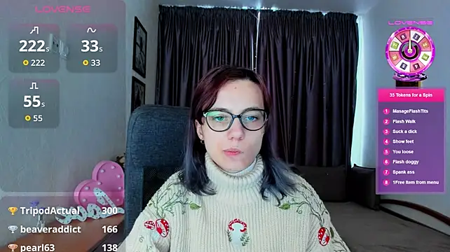 MiniLysii live cam on StripChat