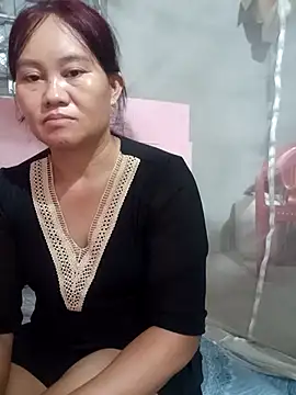 GinieBaby live cam on StripChat
