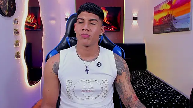 Damian_latinxxx live cam