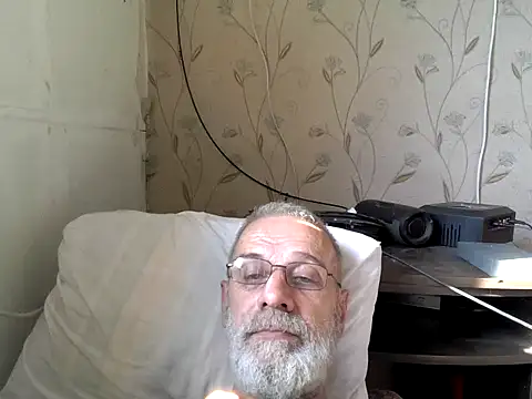 OlunaLana live cam on StripChat