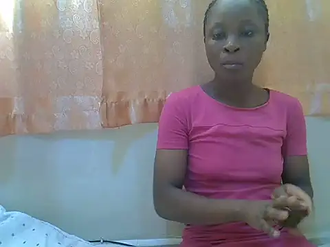 Prettie_maya48 live cam on StripChat