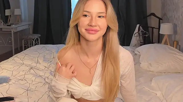 TanyaSoo live cam on StripChat