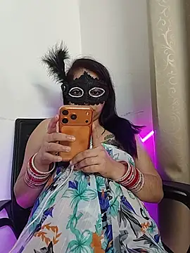Hot_pooja2
