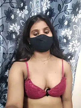 yours_queen_ live cam on StripChat