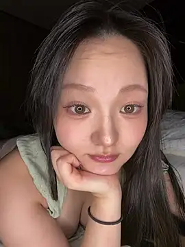 MinaKubo live cam on StripChat
