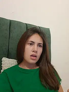 AntoRivass live cam on StripChat