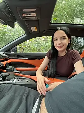 flora_off live sex cam