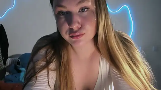 demonfails live cam on StripChat