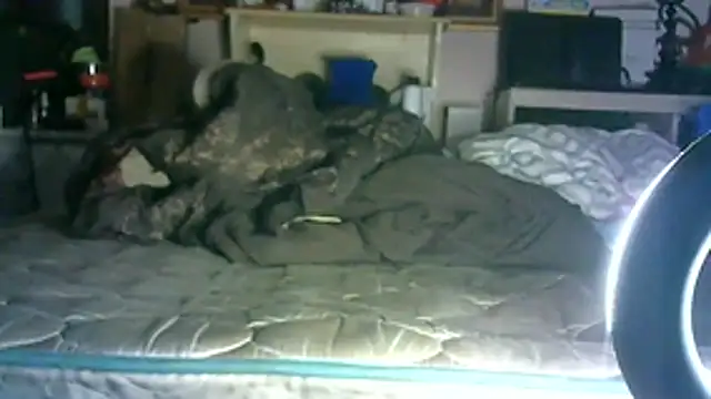 SINC3R3LY_FIR3 live cam