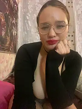 nomichuu live cam on StripChat