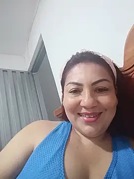 Agata_Traviesa live cam on StripChat