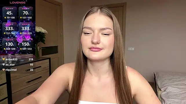 LizettoFortuna live cam on StripChat