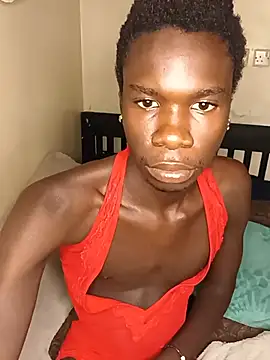 sweetonyango live cam on StripChat