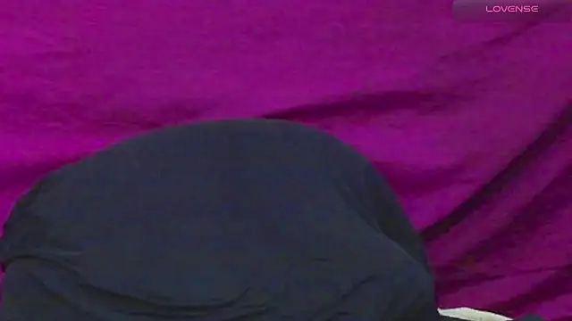 chino_roz live cam