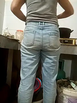 nangmo live cam on StripChat