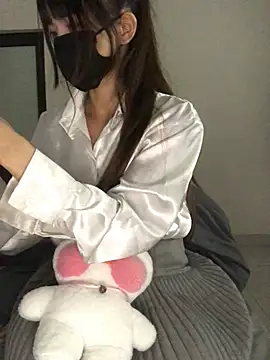 Writhing_First live cam