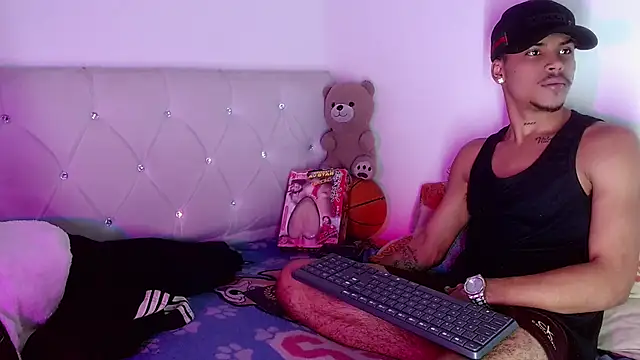 angel_foxc13 (M twink) - Happy happy Angel..!!😍