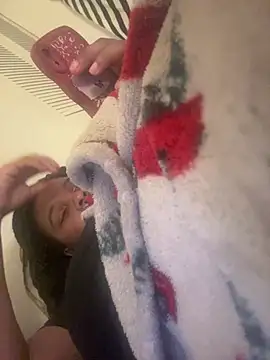 calivue2006 live cam on StripChat