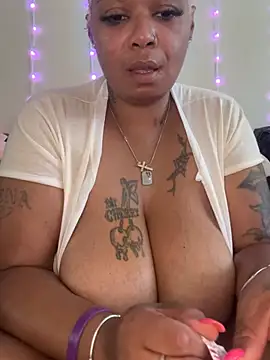 BIGCUMSHOW35