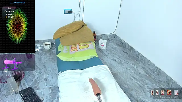 Benjamin_Buster live sex cam