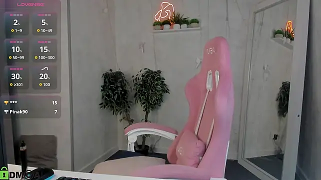 Ella_Barn live cam on StripChat