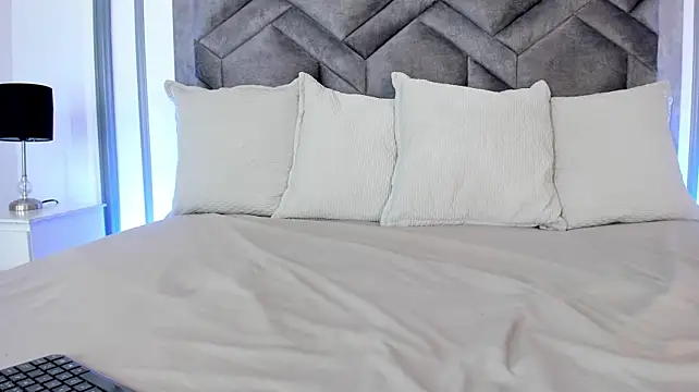 cocoamore live sex cam
