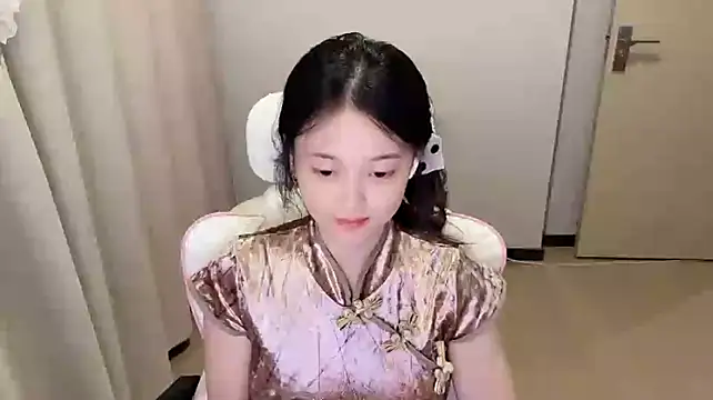 max688 live cam on StripChat
