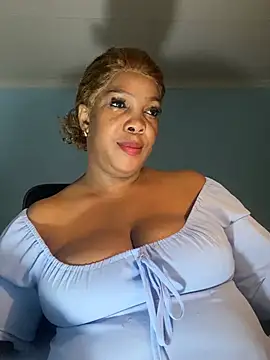 jess555 (Ask my age) - all i need is to cum in your mouth daddy