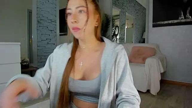 Reina_Cummings live cam on StripChat