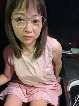 obey-00 live cam on StripChat