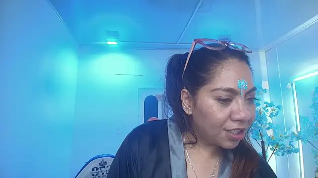 Silvana_lane live cam on StripChat