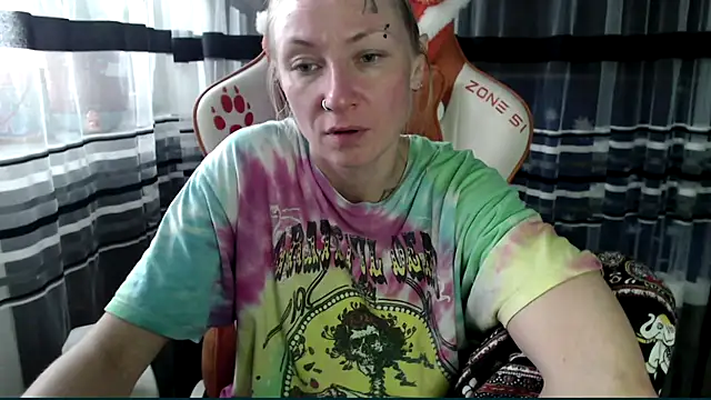 cold_lollipop live cam on StripChat