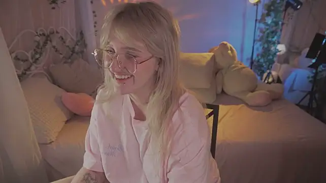 elliejay (F teen) - SPANK ASS TILL RED